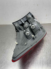 Load image into Gallery viewer, TAIL LIGHT LAMP ASSEMBLY Crosstour 2010 10 2011 11 2012 12 Right - NW552227
