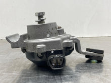Load image into Gallery viewer, WINDSHIELD WIPER MOTOR NV 1500 NV2500 NV3500 12 13 14 15 16 - NW391002

