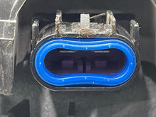 Load image into Gallery viewer, RADIATOR FAN ASSEMBLY Yukon Silverado Escalade 2007 07 08 09 - 13 - NW551149
