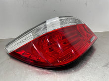 Load image into Gallery viewer, OUTER TAIL LIGHT LAMP BMW 528i 535i 550i M5 08 09 10 Left - NW555835
