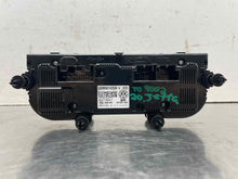 Load image into Gallery viewer, Temperature Controls Volkswagen Jetta 2020 - NW553378
