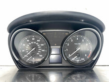 Load image into Gallery viewer, Speedometer Cluster  BMW Z4 2014 - NW552127
