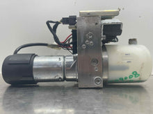 Load image into Gallery viewer, Convertible Top Motor  BMW 128I 2010 - NW551031
