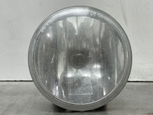 Load image into Gallery viewer, Fog Light Suburban Tahoe Silverado 1500 2500 3500 2007 07 08 09 10 11 12 Right - NW384157
