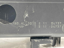 Load image into Gallery viewer, CD Changer Mercedes S430 S500 S600 S55 2003 03 - NW139085
