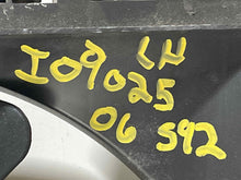 Load image into Gallery viewer, RADIATOR FAN ASSEMBLY Saab 9-2x 2005 05 2006 06 Left - NW64494

