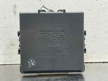 Load image into Gallery viewer, HEADLAMP CONTROL MODULE COMPUTER Toyota Avalon 2005-2012 - NW550948
