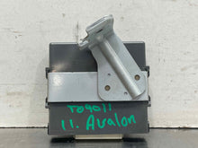 Load image into Gallery viewer, HEADLAMP CONTROL MODULE COMPUTER Toyota Avalon 2005-2012 - NW550948
