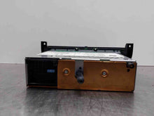 Load image into Gallery viewer, RADIO BMW 128i 135i 323i 328i 335i M3 Z4 08 09 AM FM CD - NW401850
