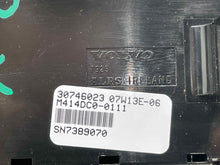 Load image into Gallery viewer, Temp Climate AC Heater Control Volvo S60 V70 2001 01 2002 02 03 04 05 06 07 - 09 - NW398870
