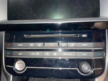 Load image into Gallery viewer, CD PLAYER Jaguar XF XFR XJ XJL 2016 16 2017 17 2018 18 - NW555555
