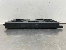 Load image into Gallery viewer, BODY CONTROL MODULE BCM COMPUTER XF XFR 2016 16 2017 17 - NW550931
