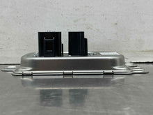 Load image into Gallery viewer, FUEL PUMP CONTROL MODULE COMPUTER XF XFR 15 16 17 18 19 - NW552703
