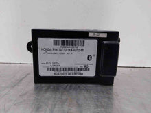 Load image into Gallery viewer, COMMUNICATION CONTROL MODULE COMPUTER TL 09 10 11 12 13 14 - NW393402
