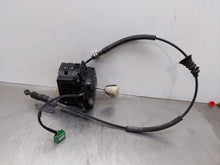 Load image into Gallery viewer, Floor Shifter Jaguar XJ8 2005 - NW396907
