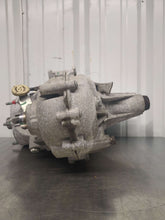 Load image into Gallery viewer, Transfer Case  SIERRA 1500 PICKUP 2018 - NW557557
