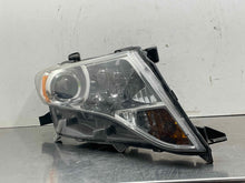 Load image into Gallery viewer, HEADLIGHT LAMP ASSEMBLY Venza 09 10 11 12 13 14 15 16 Right - NW556953
