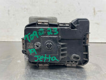 Load image into Gallery viewer, Throttle Body Volkswagen Jetta 2019 - NW555813
