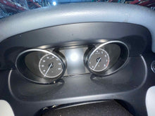Load image into Gallery viewer, SPEEDOMETER CLUSTER 2017 17 - NW553940
