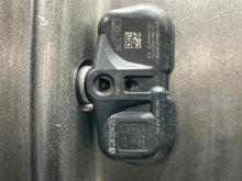 Load image into Gallery viewer, Wheel Rim  LEXUS IS250 2009 - NW412037
