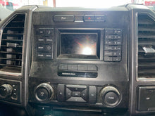 Load image into Gallery viewer, Radio  FORD F150 PICKUP 2016 - NW551893
