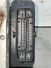 Load image into Gallery viewer, ABS Pump  FORD F150 PICKUP 2016 - NW552470
