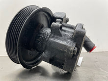 Load image into Gallery viewer, POWER STEERING PUMP BMW X5 2001 01 3.0L - NW411983
