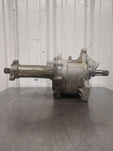 Load image into Gallery viewer, Transfer Case Chevrolet Equinox 2017 - NW555798
