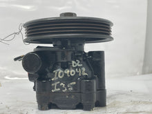 Load image into Gallery viewer, POWER STEERING PUMP INFINITI I30 MAXIMA 95 96 97 - 04 - NW163326
