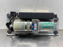 Load image into Gallery viewer, Convertible Top Motor Mercedes-Benz SL500 2003 - NW556419
