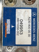 Load image into Gallery viewer, Convertible Top Motor Mercedes-Benz SL500 2003 - NW556419
