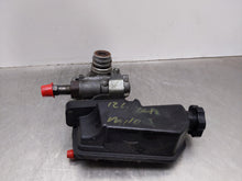 Load image into Gallery viewer, Power Steering Pump Jeep Liberty 2012 - NW421559
