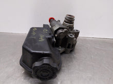 Load image into Gallery viewer, Power Steering Pump Jeep Liberty 2012 - NW421559
