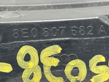 Load image into Gallery viewer, Grille  AUDI A4 2004 - NW422963
