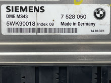 Load image into Gallery viewer, ECU ECM COMPUTER BMW 325i 2002 02 2003 03 2004 04 2005 05 Wagon - NW422897
