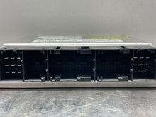 Load image into Gallery viewer, ECU ECM COMPUTER BMW 325i 2002 02 2003 03 2004 04 2005 05 Wagon - NW422897
