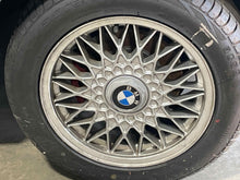 Load image into Gallery viewer, Wheel Rim  BMW 325I 1989 - NW554215
