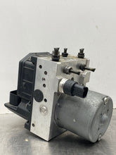 Load image into Gallery viewer, ABS PUMP BMW 325i 330i 2001 01 02 03 04 05 - NW424141
