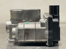 Load image into Gallery viewer, THROTTLE BODY Infiniti G35 Maxima M35 2006 06 2007 07 - NW177950
