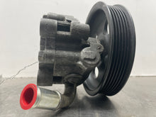 Load image into Gallery viewer, Power Steering Pump  TOWN &amp; COUNTRY 2006 - NW425363
