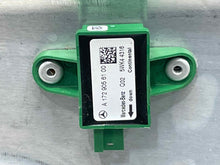Load image into Gallery viewer, FRONT DOOR WINDOW REGULATOR POWER GLK350 10 11 12 13 14 15 Right - NW554985
