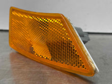 Load image into Gallery viewer, SIDE MARKER LAMP LIGHT Ford Ranger 2019 19 2020 20 Left - NW425989
