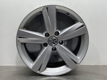 Load image into Gallery viewer, WHEEL RIM Passat 12 13 14 15 17x7 ALLOY - NW557798
