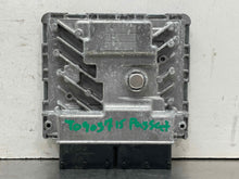 Load image into Gallery viewer, ECU ECM COMPUTER Volkswagen Passat 2015 15 - NW552935
