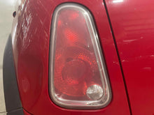 Load image into Gallery viewer, TAIL LIGHT LAMP ASSEMBLY Cooper Mini 1 02 03 04 05 06 07 08 Left - NW554022
