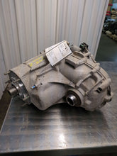 Load image into Gallery viewer, Transfer Case  SIERRA 1500 PICKUP 2018 - NW557558
