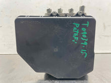 Load image into Gallery viewer, ABS ANTI-LOCK BRAKE PUMP Nissan Pathfinder 2015 15 - NW558078
