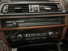 Load image into Gallery viewer, RADIO CONTROL BMW 528i 535i 550i Active 5 M5 2011 11 2012 12 - NW432611
