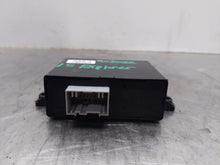 Load image into Gallery viewer, PARK ASSIST CONTROL MODULE COMPUTER Explorer Taurus 2013-2018 - NW433018
