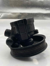 Load image into Gallery viewer, Power Steering Pump Oldsmobile Allante 1992 - NW162530
